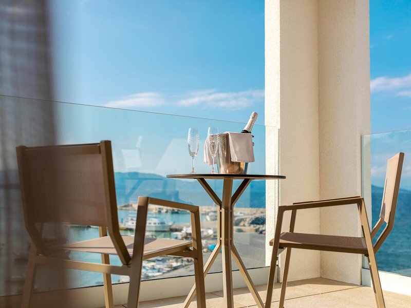 Mount Athos Hotel 35