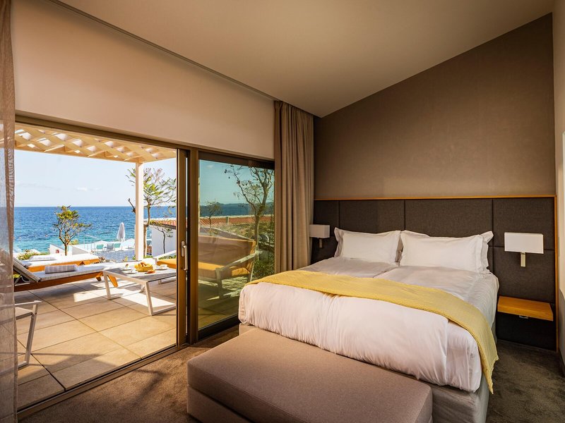 Mount Athos Hotel 44