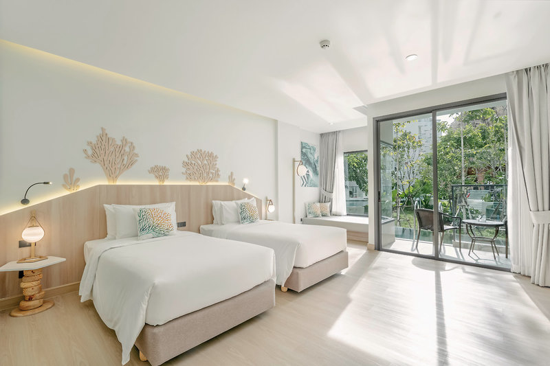 Phuket Emerald Beach Resort 7