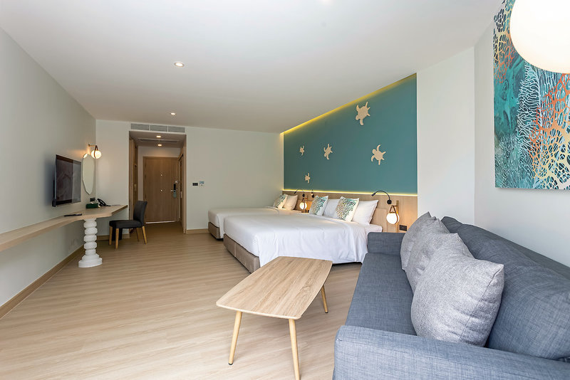 Phuket Emerald Beach Resort 12