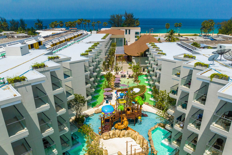 Phuket Emerald Beach Resort 1