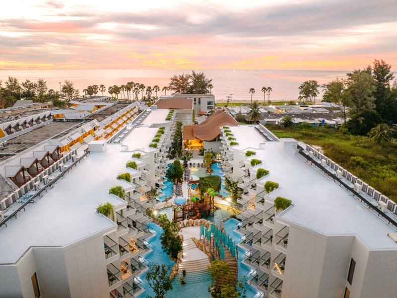 Phuket Emerald Beach Resort 1 - Exterior