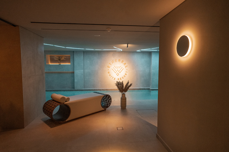 Ethereal White Resort 30