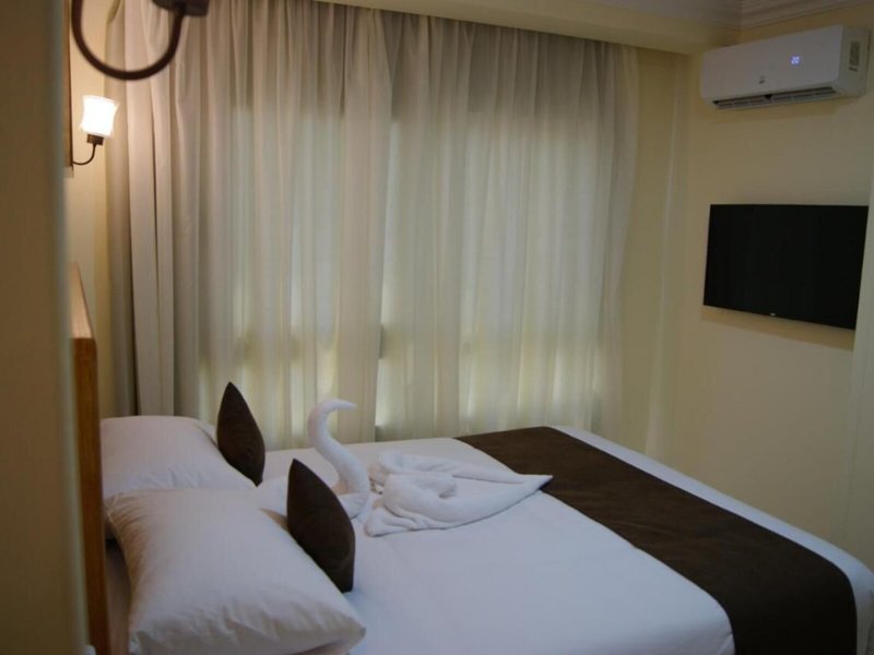 Palm Inn Hotel 43