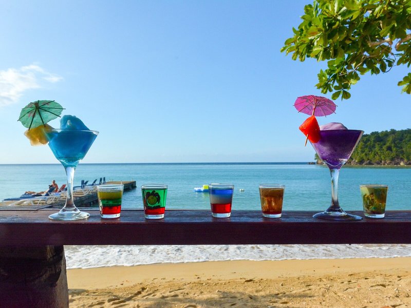 Sand And Tan Beach Hotel 13