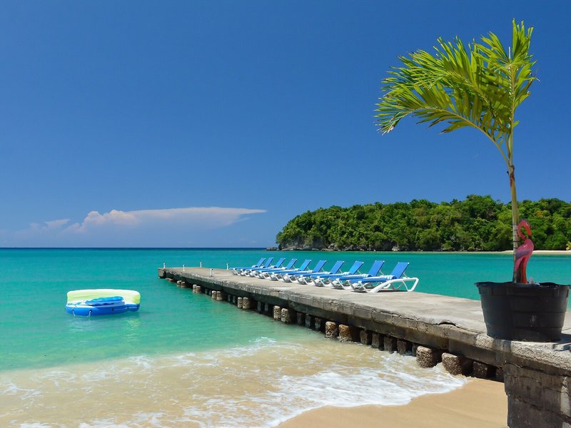 Sand And Tan Beach Hotel 17