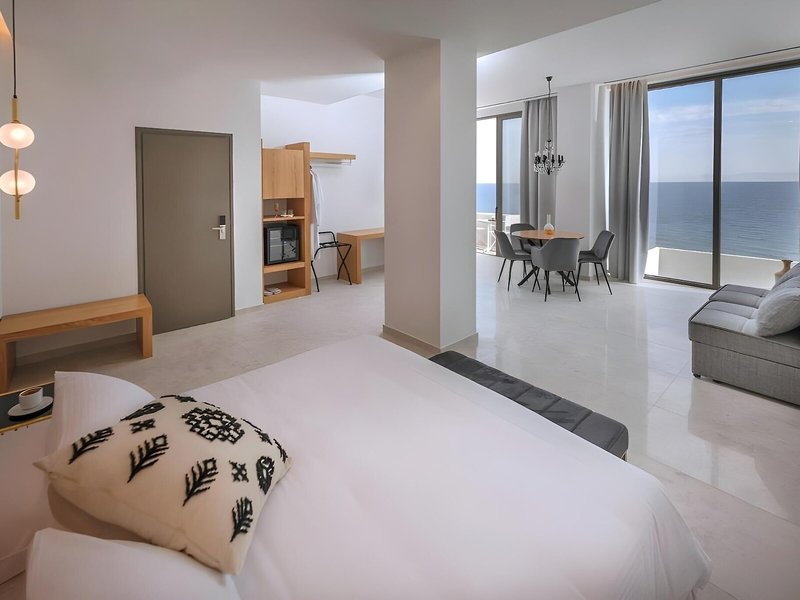 Mythical Coast Wellness Retreat 30