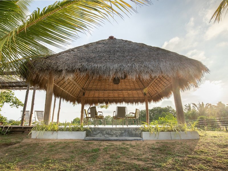 Club Mango Resort 1