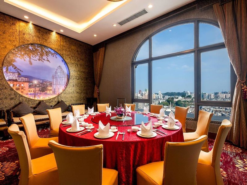 Sofitel Macau at Ponte 16 2