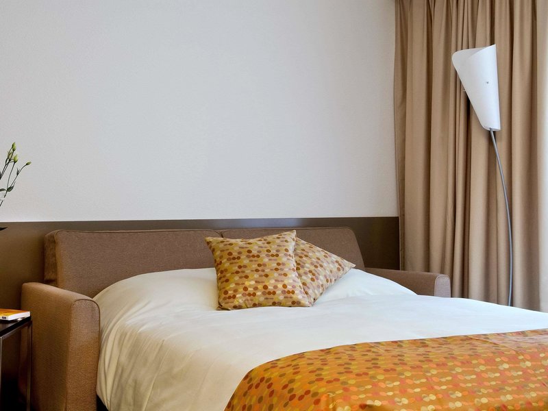 Aparthotel Adagio Bordeaux Gambetta 4 - Room Example