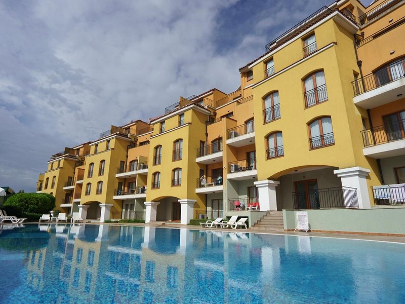 Serena Residence 7