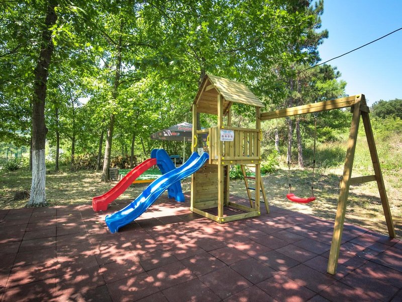 Serena Residence 27