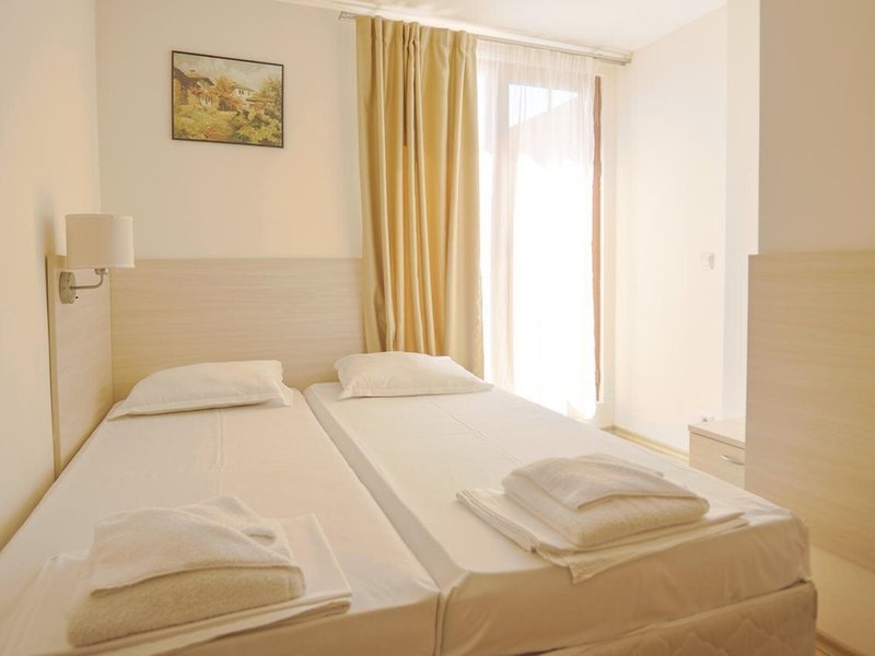 Serena Residence 37