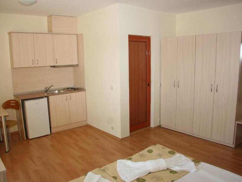 Serena Residence 38
