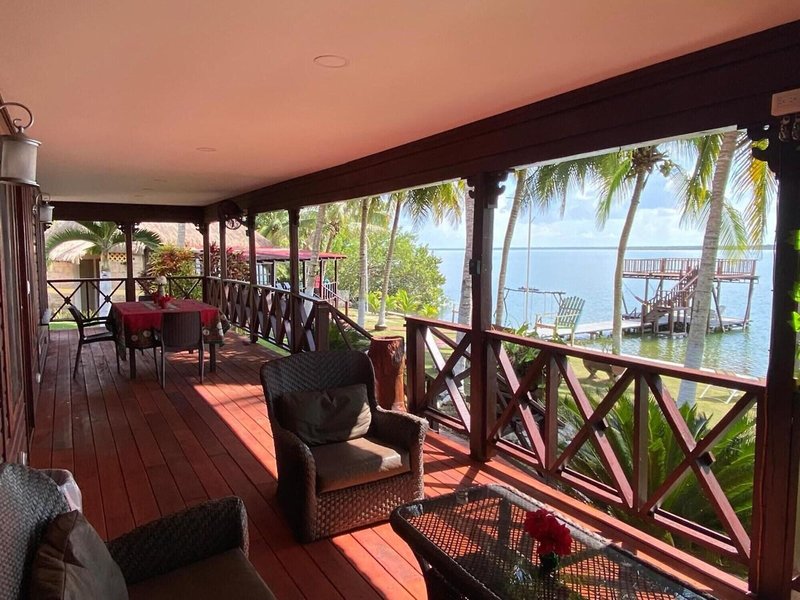 Coras Place Bacalar Lagoon Front 2