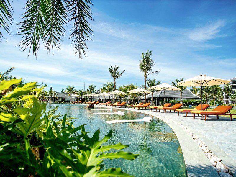Bliss Hoi An Beach Resort & Wellness 12