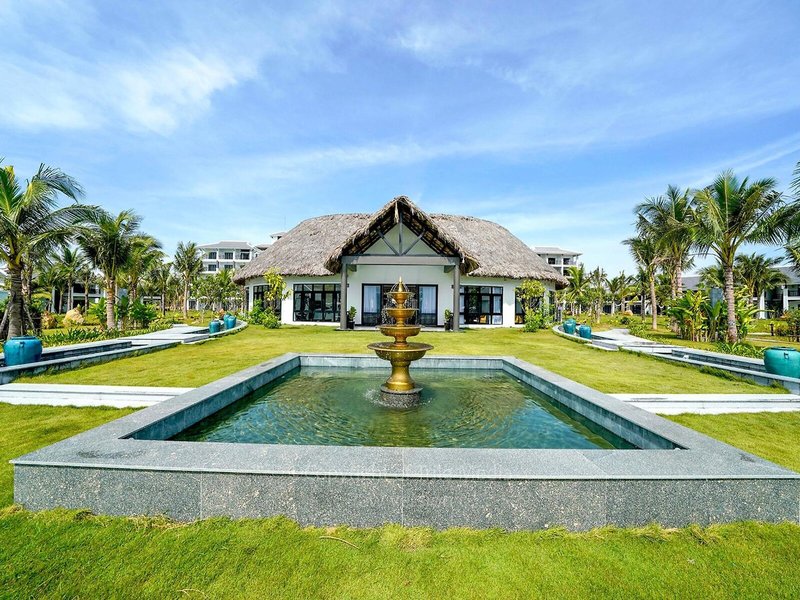 Bliss Hoi An Beach Resort & Wellness 37