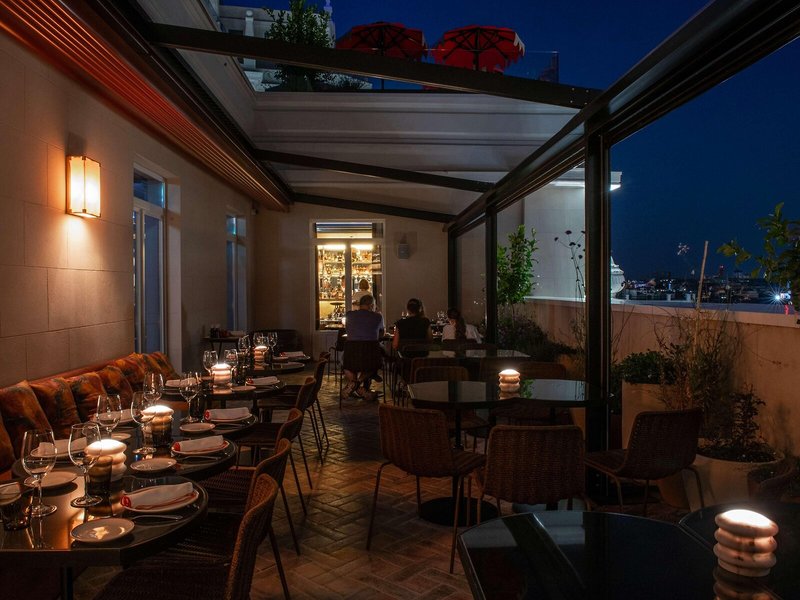 Hotel Montera Madrid, Curio Collection by Hilton 16