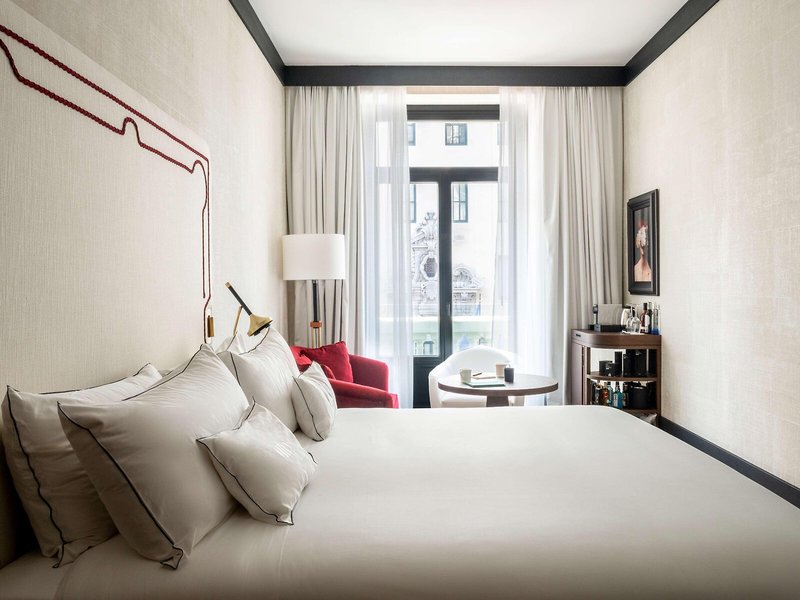 Hotel Montera Madrid, Curio Collection by Hilton 31