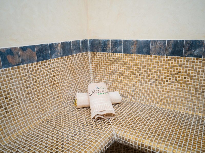 Le Saly Hotel 12