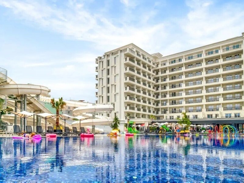 Bonita Luxury Resort 7