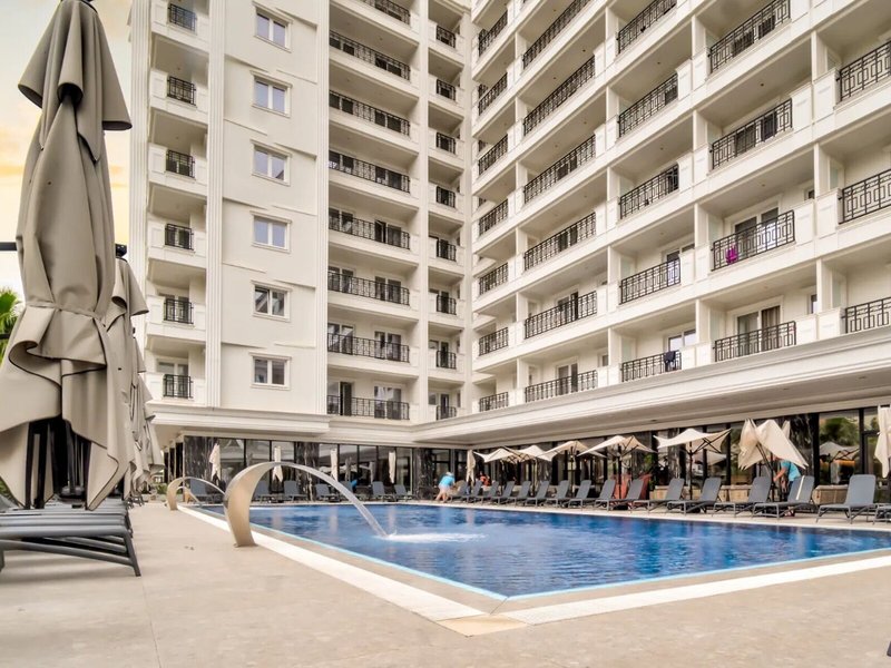 Bonita Luxury Resort 1
