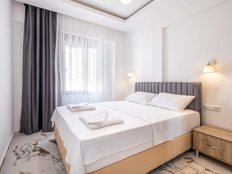 Golden Rose Hotel 16