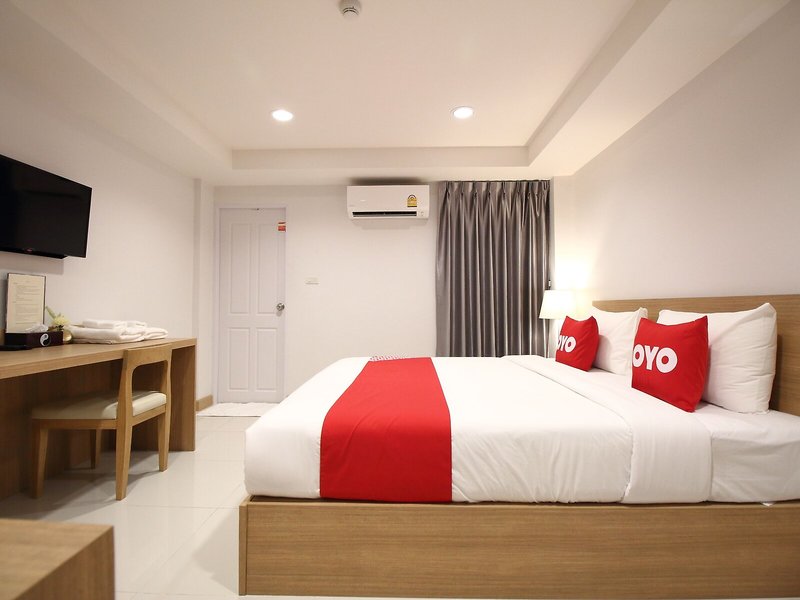 OYO 483 Pannee Hotel Khaosan 5