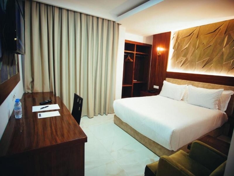 Hotel Miranda 34