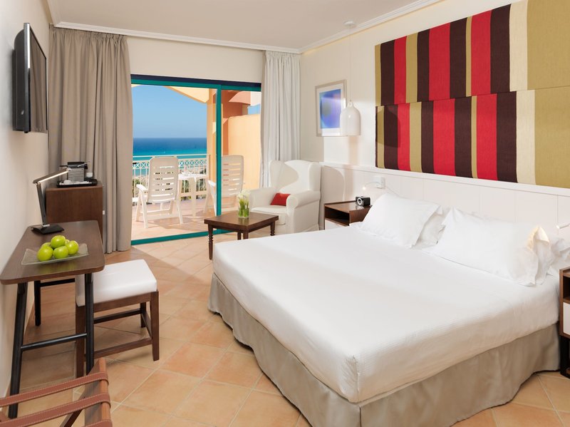 H10 Playa Esmeralda 14