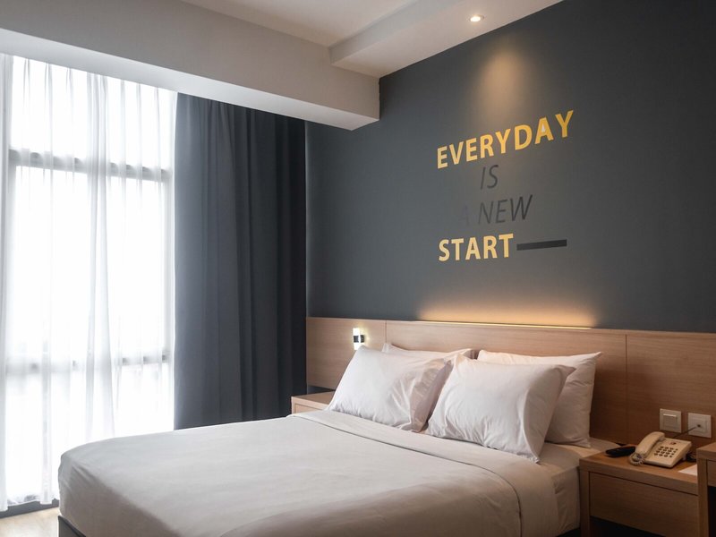 BTC Hotel By Rooms Inc 5