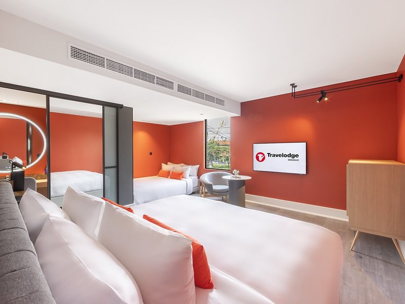 Travelodge Nimman 12
