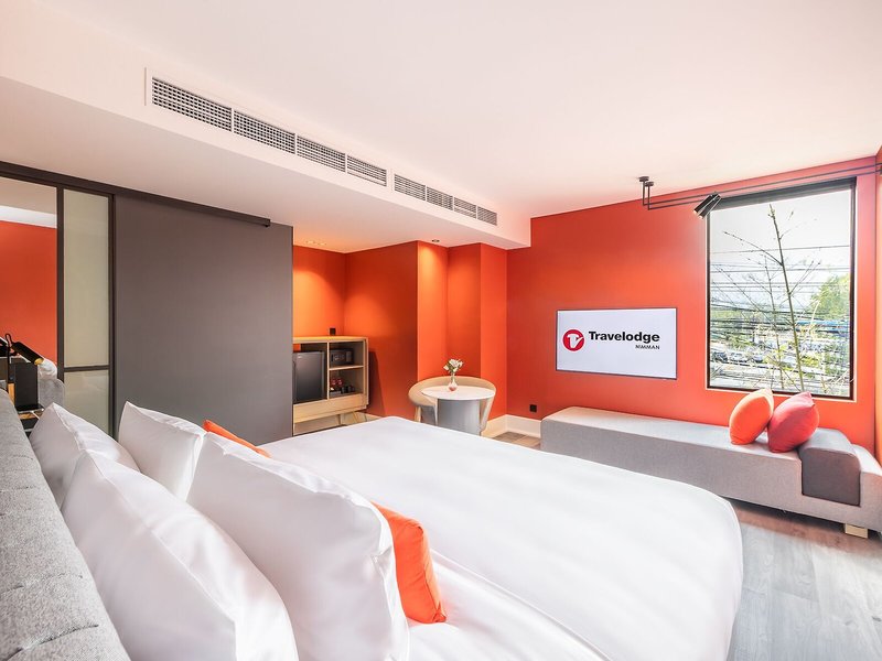 Travelodge Nimman 17