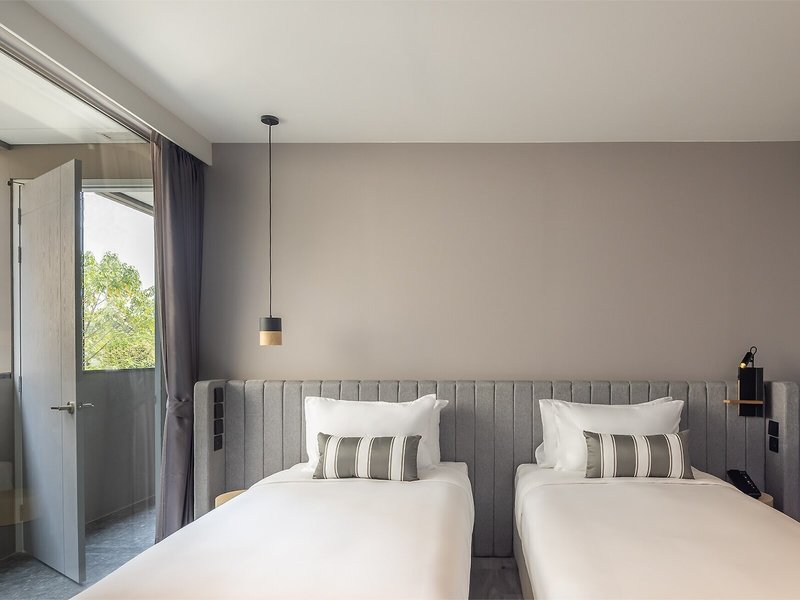 Travelodge Nimman 18