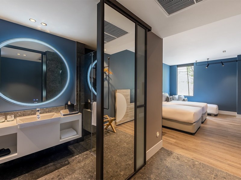 Travelodge Nimman 24