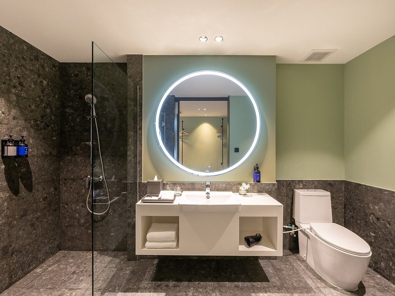 Travelodge Nimman 28