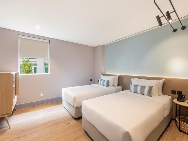 Travelodge Nimman 42