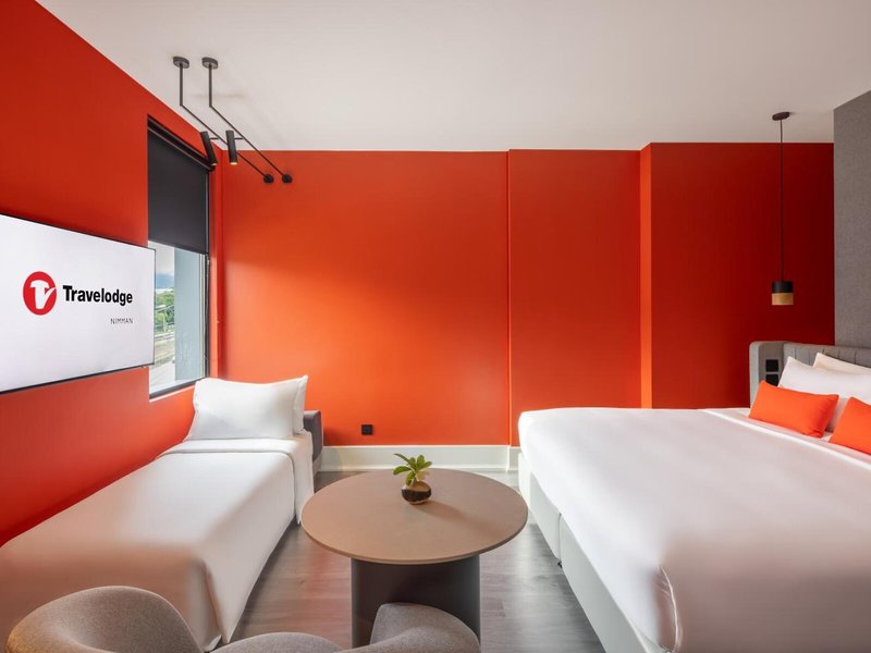 Travelodge Nimman 48
