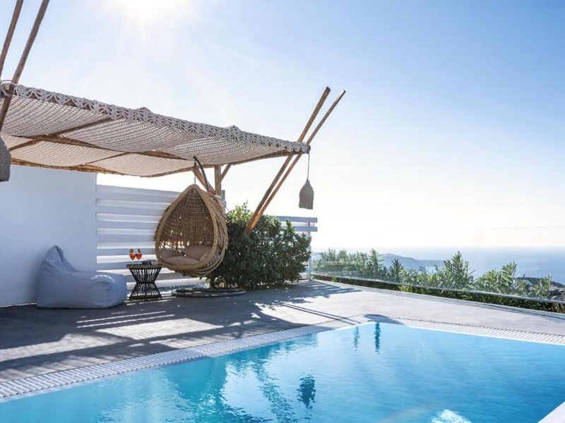 Smy Santorini Suites & Villas 1