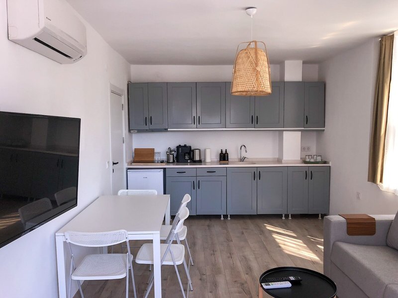 Aloha Suites Mediterranean Houses 8