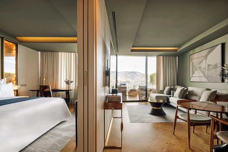The Reserve 24