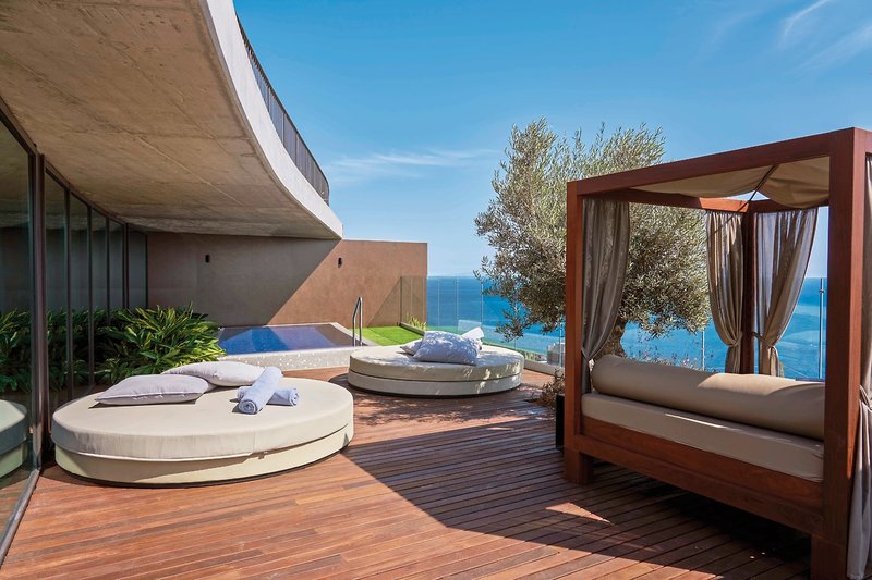 The Reserve 9