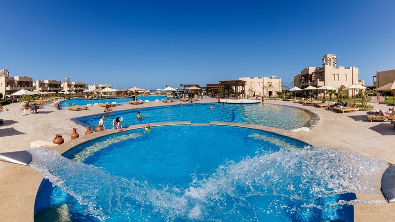 True Beach Resort 5