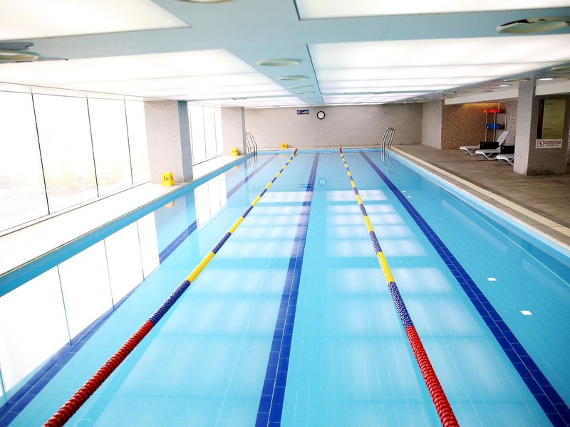 The Riverside Hotel 7 - Outdoor Pool