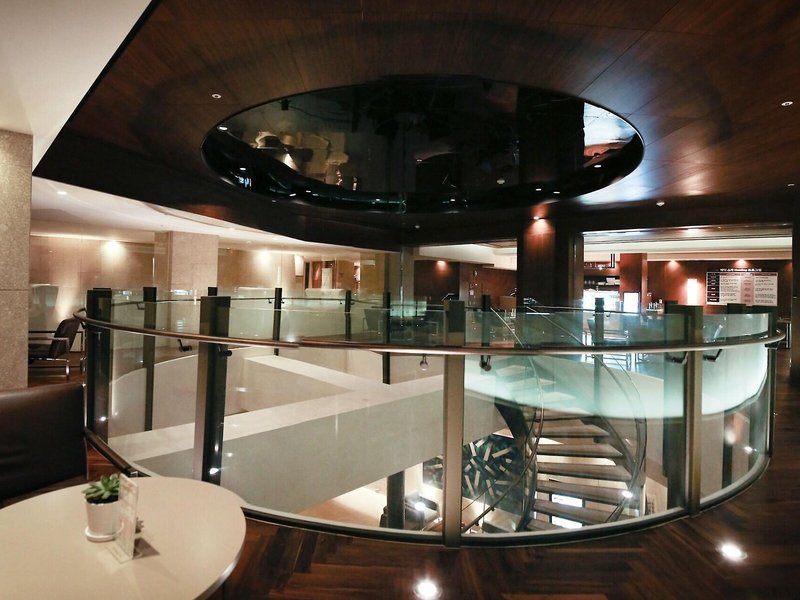 The Riverside Hotel 12 - Bar