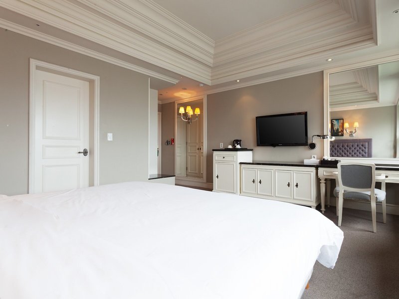 The Riverside Hotel 47 - Room Example