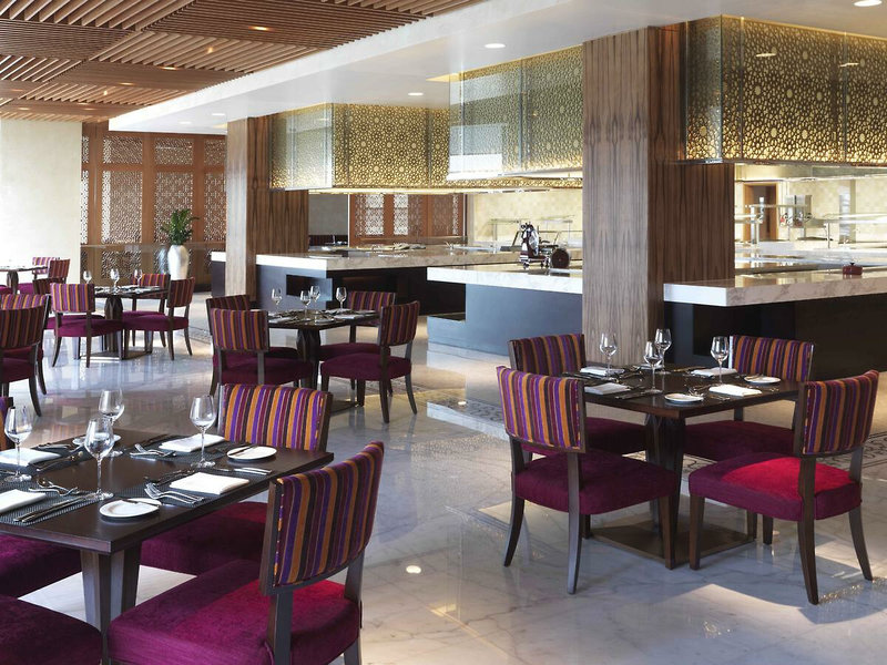 Bab Al Qasr Hotel 7