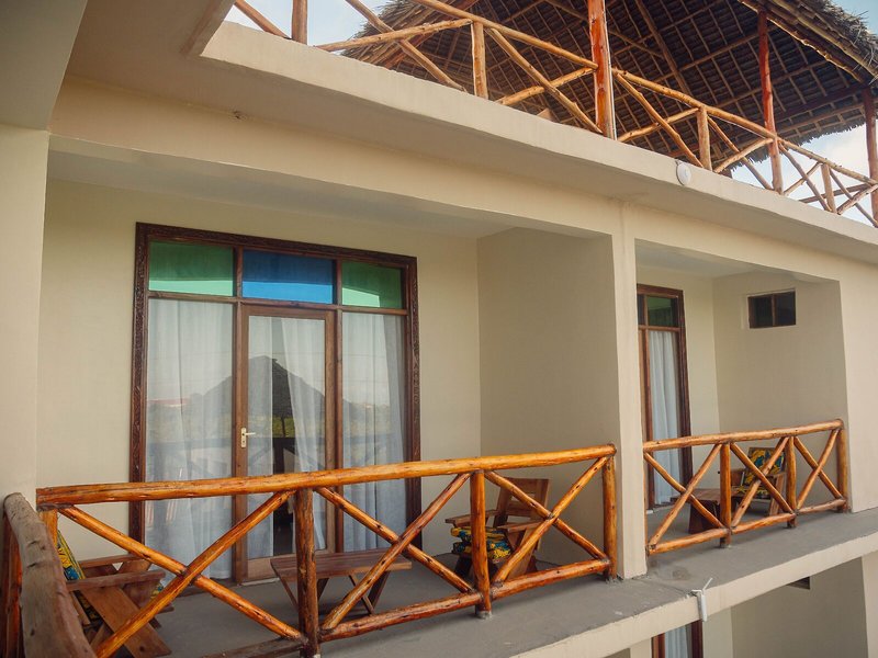 Ocean Breeze Hotel 1