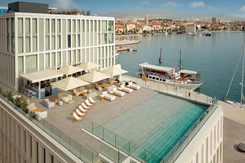 Hotel Ambasador 2
