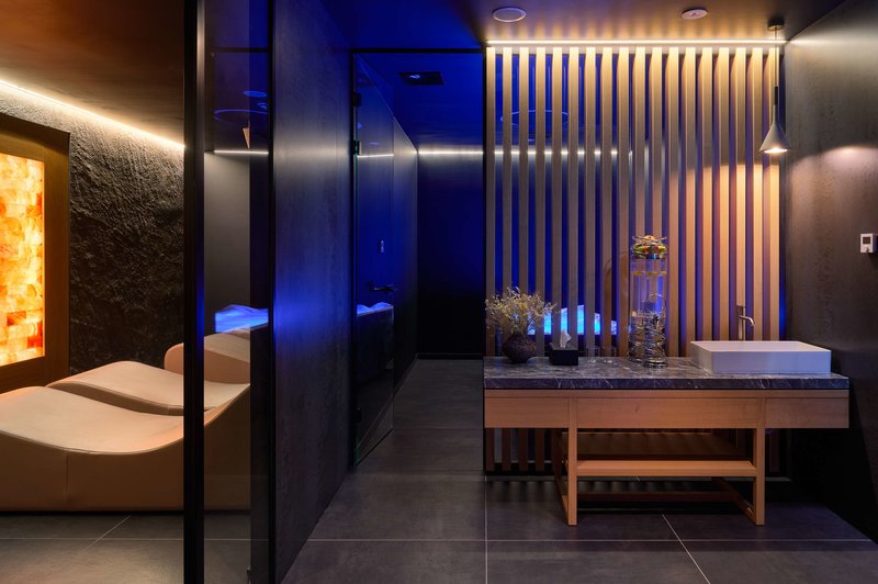 Hotel Ambasador 22